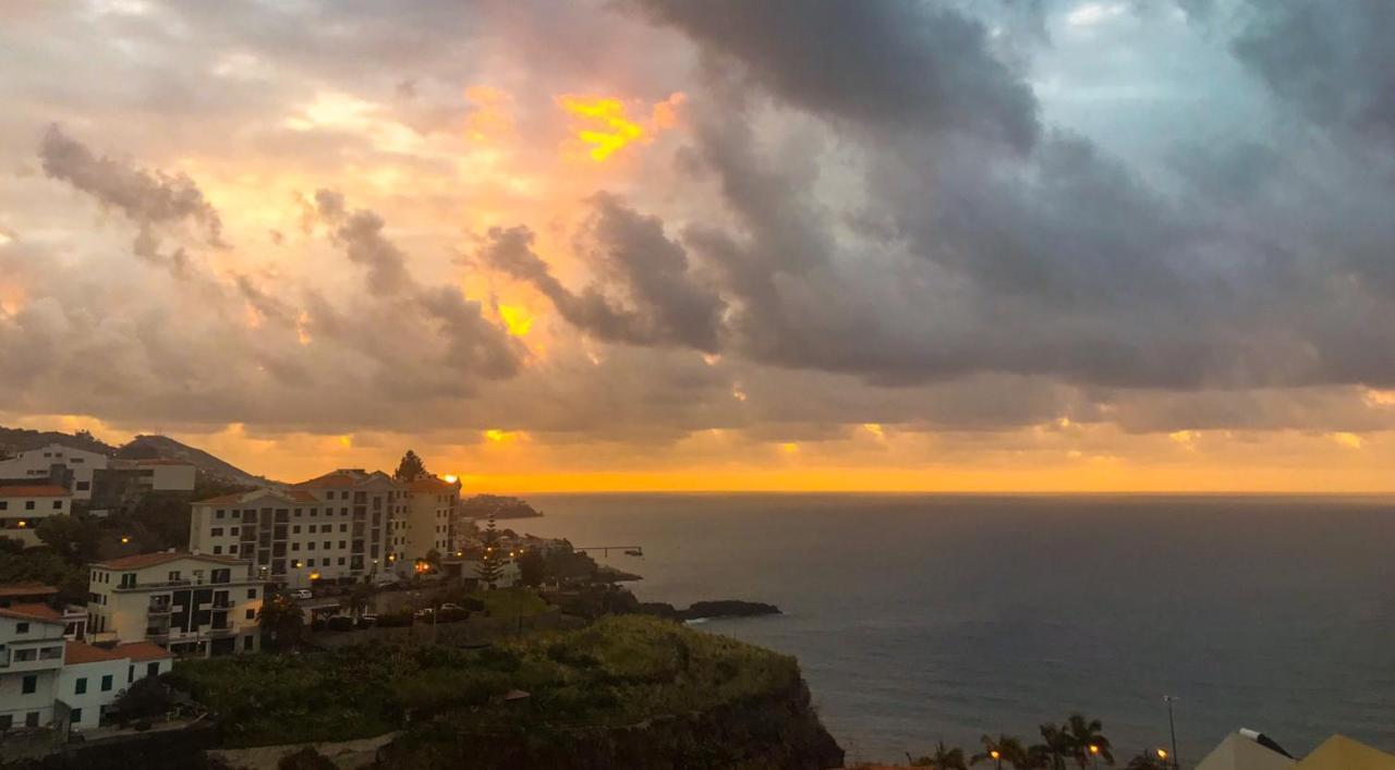 דירות Sol & Mar Câmara de Lobos מראה חיצוני תמונה